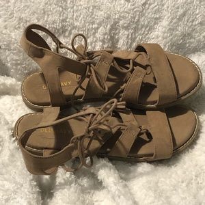 Old Navy sandals size 6